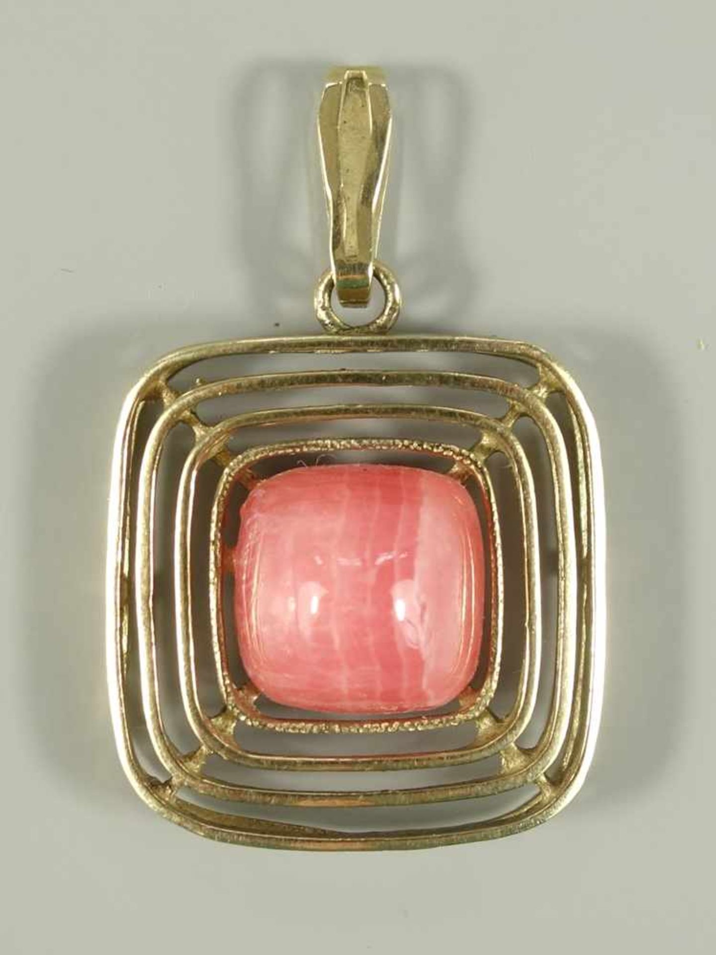 Rhodochrosit-Anhänger, 333er Gelbgold, Gew.6,22g, Goldschmiedeanfertigung, ungedeutete