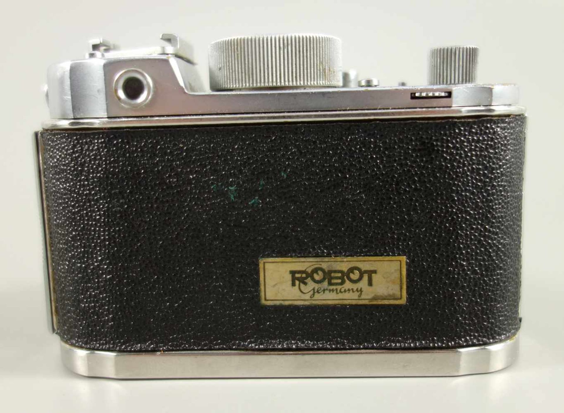 Kleinbildkamera Robot IIa, (Negativformat: 24 x 24 mm), Otto Berning&Co., Düsseldorf von 1951 bis - Bild 2 aus 4