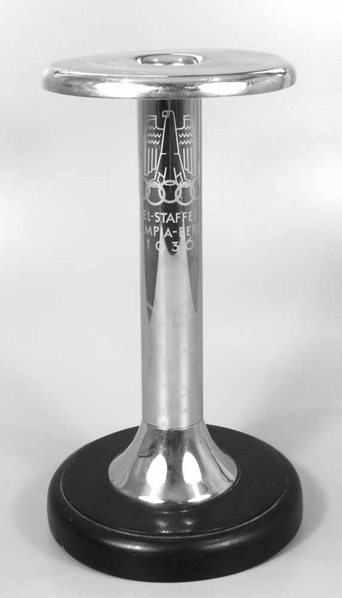 Original Fackel Olympiade 1936, Hersteller Friedrich Krupp, Nirosta-Stahl; Olympiafackel für - Bild 4 aus 4