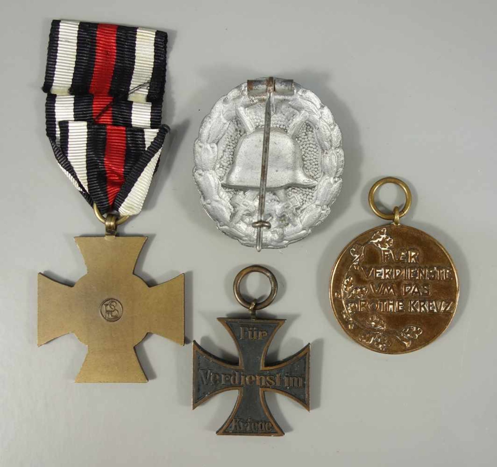 4 Auszeichnungen / Orden, I.WK, Kriegsverdienstkreuz 2.Klasse; Hindenburg Kreuz 1914-1918 für - Bild 2 aus 2