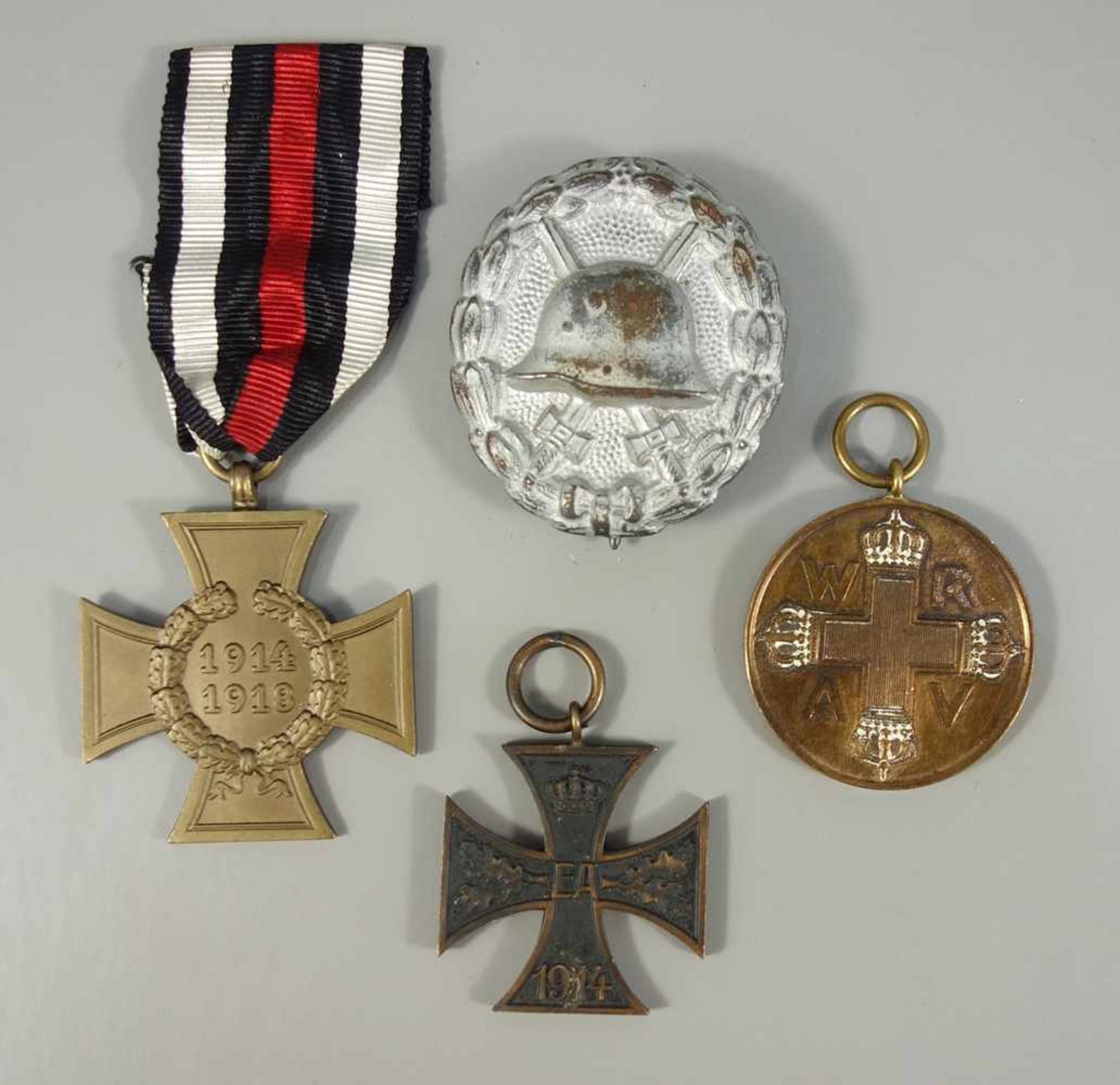 4 Auszeichnungen / Orden, I.WK, Kriegsverdienstkreuz 2.Klasse; Hindenburg Kreuz 1914-1918 für