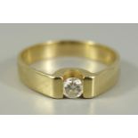 Ring mit Diamant-Brillant, 750er Gelbgold, Gew.5,89g, Dia.-Brill. ca.0,20ct, H, VVS, U.59Ring with