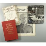 Völkischer Beobachter: Sonderheft "General Ludendorff" und 3 Bücher, 1930er Jahre, "Der letzte Weg