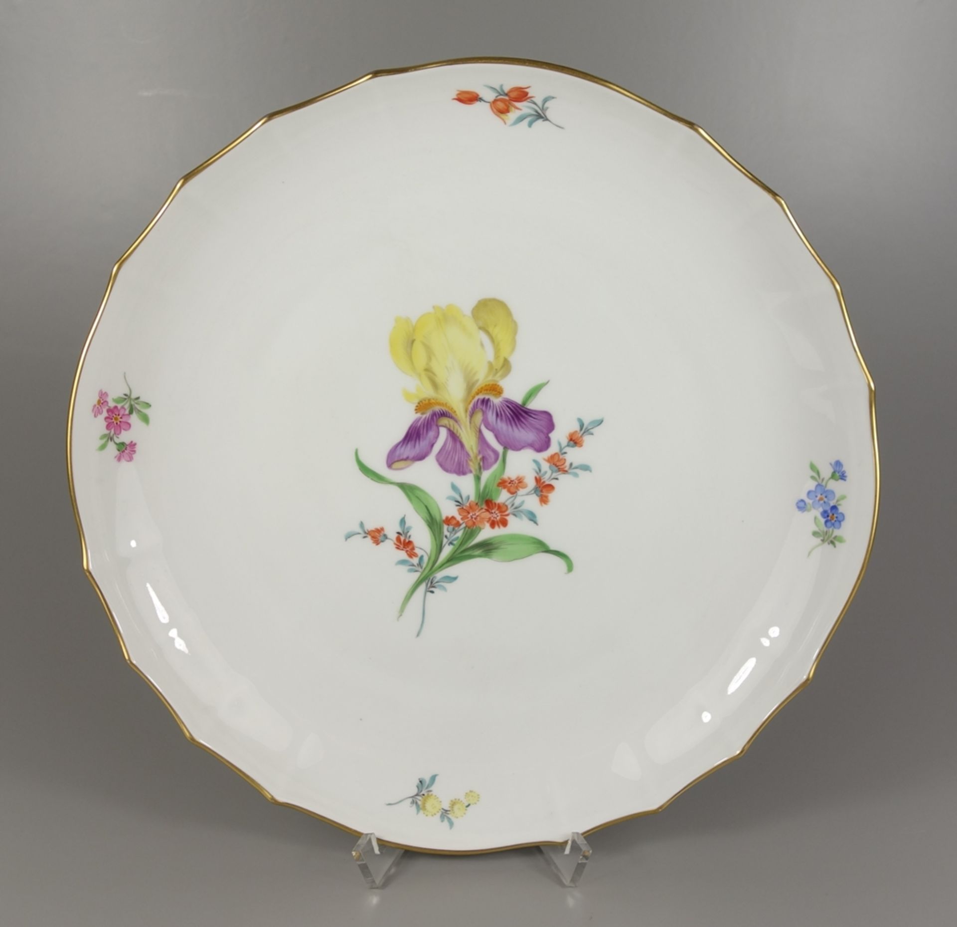 großer Kuchenteller, Deutsche Blume, Meissen, Knaufzeit, 1815-1924, D.27cm, unterglasurblaue