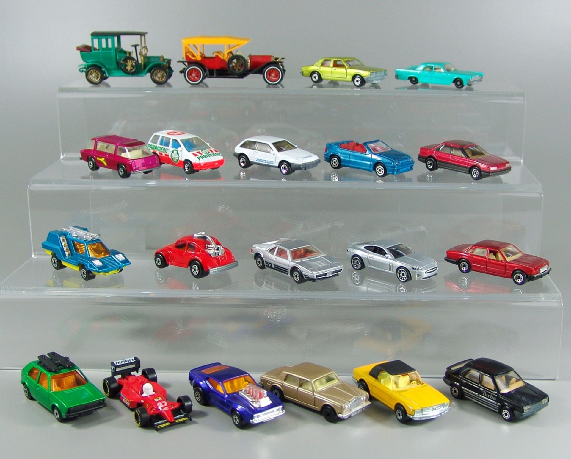 21 Matchbox, 1970er bis 1990er Jahre, u.a. 2* "Modells of Yesteryears": Simplex 1912 und Benz