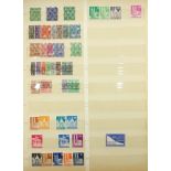 Briefmarken BRD 1949-1989, in 3 Alben, gut bestückt, jedoch fehlerhaft, besonders die ersten Jahre