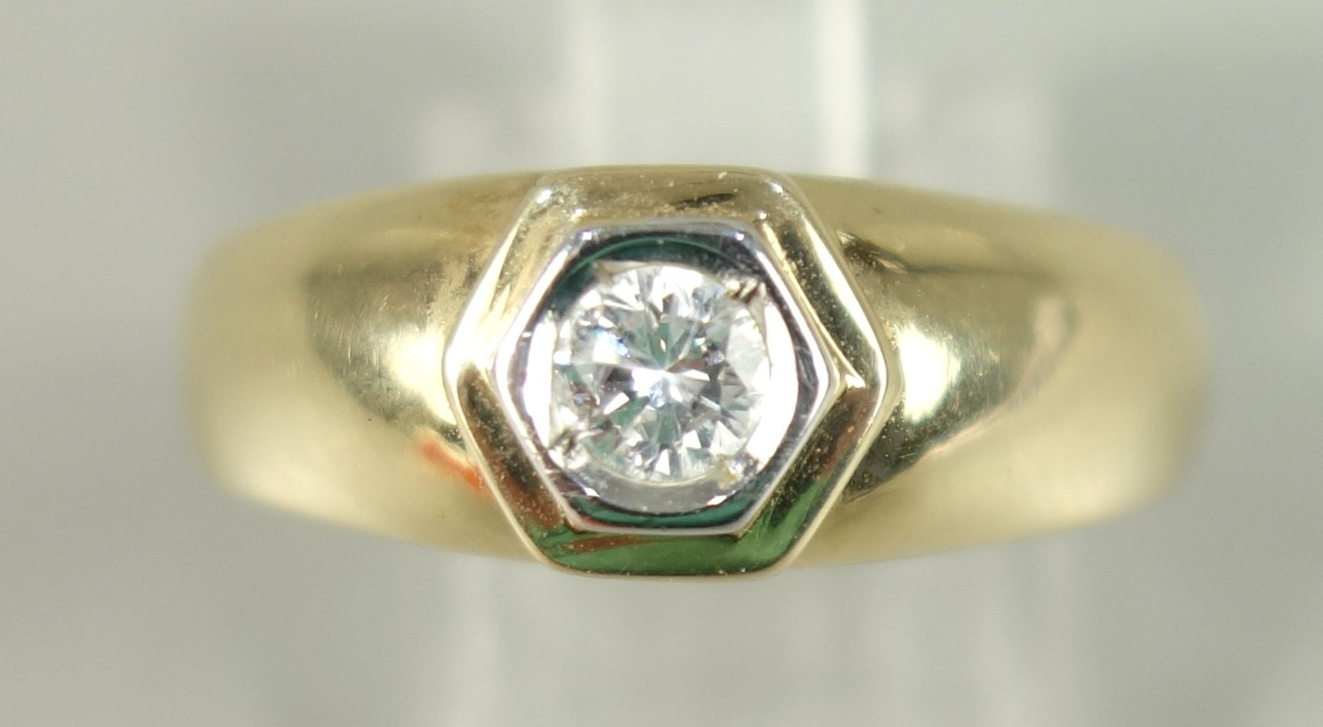 Dia.-Brillant-Ring, 585er Gelbgold, mit Zertifikat, Gew.5,02g, Dia.-Brillant, ca.0,20ct, P1, Farbe