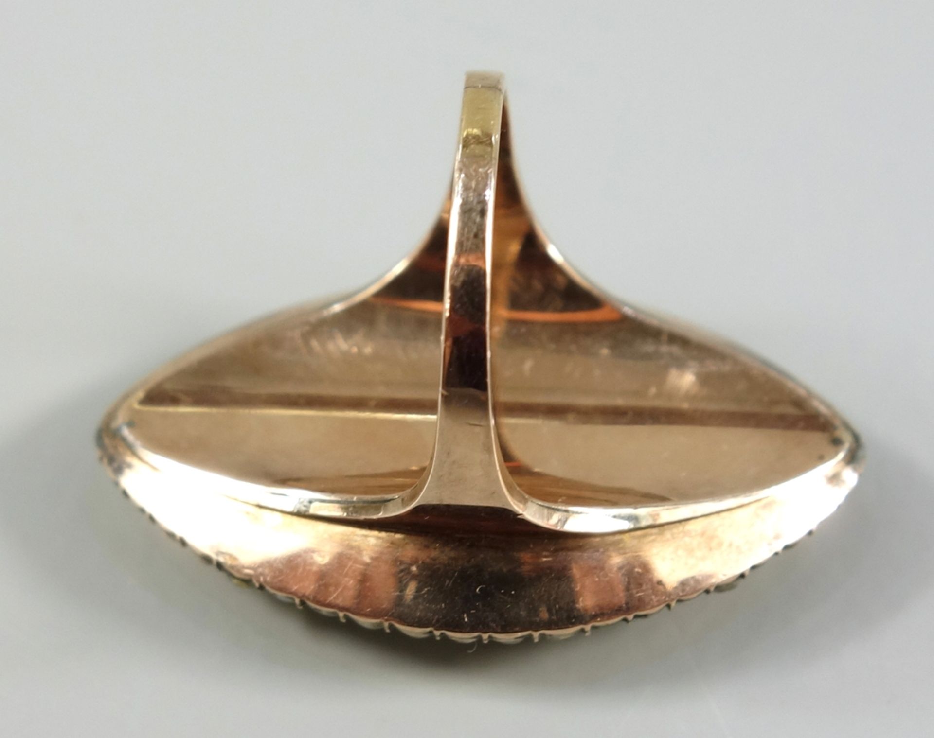 antiker Perlen-Porträt-Ring, Jugendstil um 1900, 585er Rosé-Gold, Gew.12,30g, mit Wertgutachten, - Bild 2 aus 3