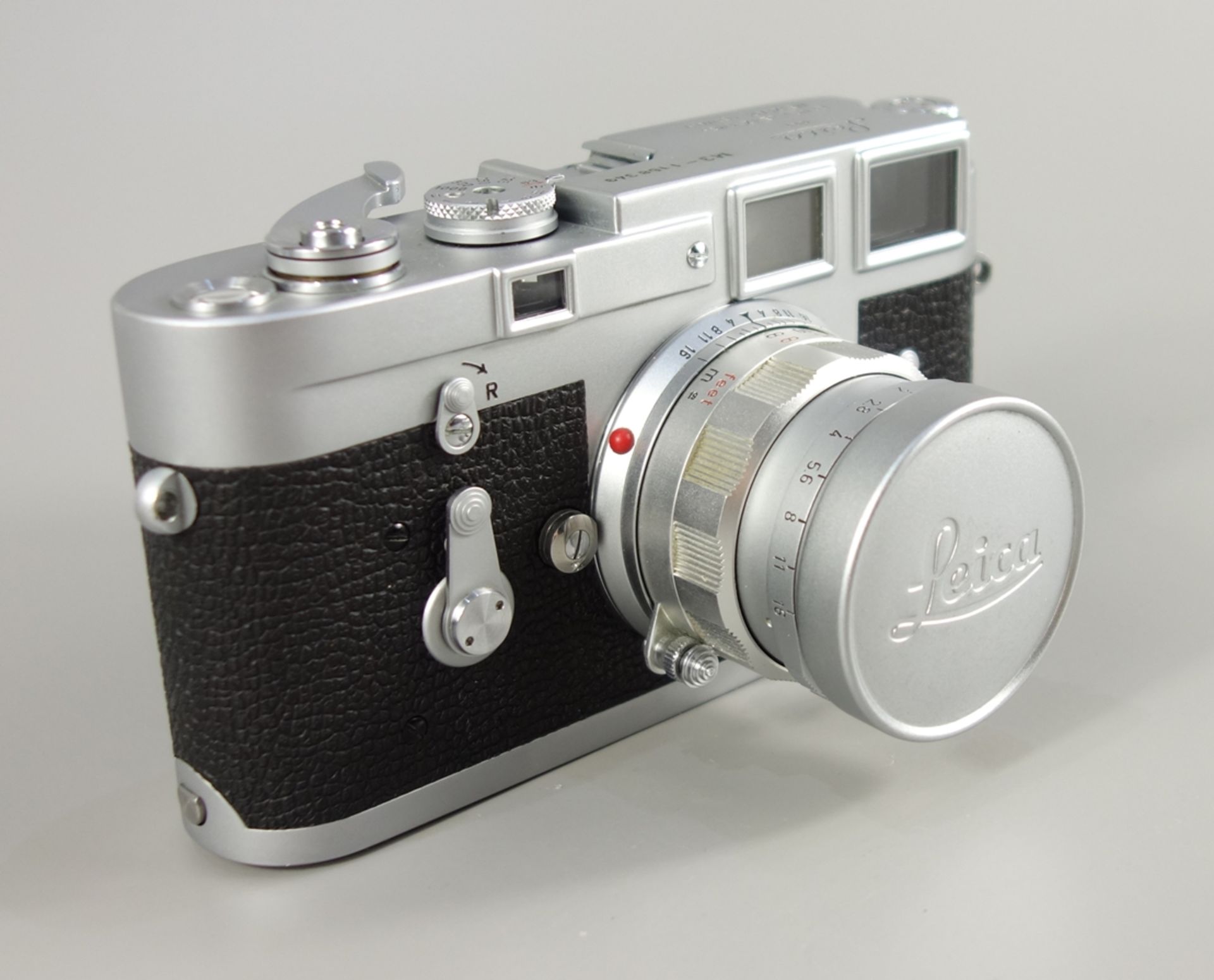 Leica M3, Messsucherkamera, Ernst Leitz Wetzlar, 1966, Serien-Nr. 1158349, mit Objektiv Leitz