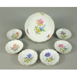 7tlg. Konfektschalen-Set, Form Neuer Ausschnitt, Dekor Deutsche Blume, Meissen, nach 1934, D.14cm