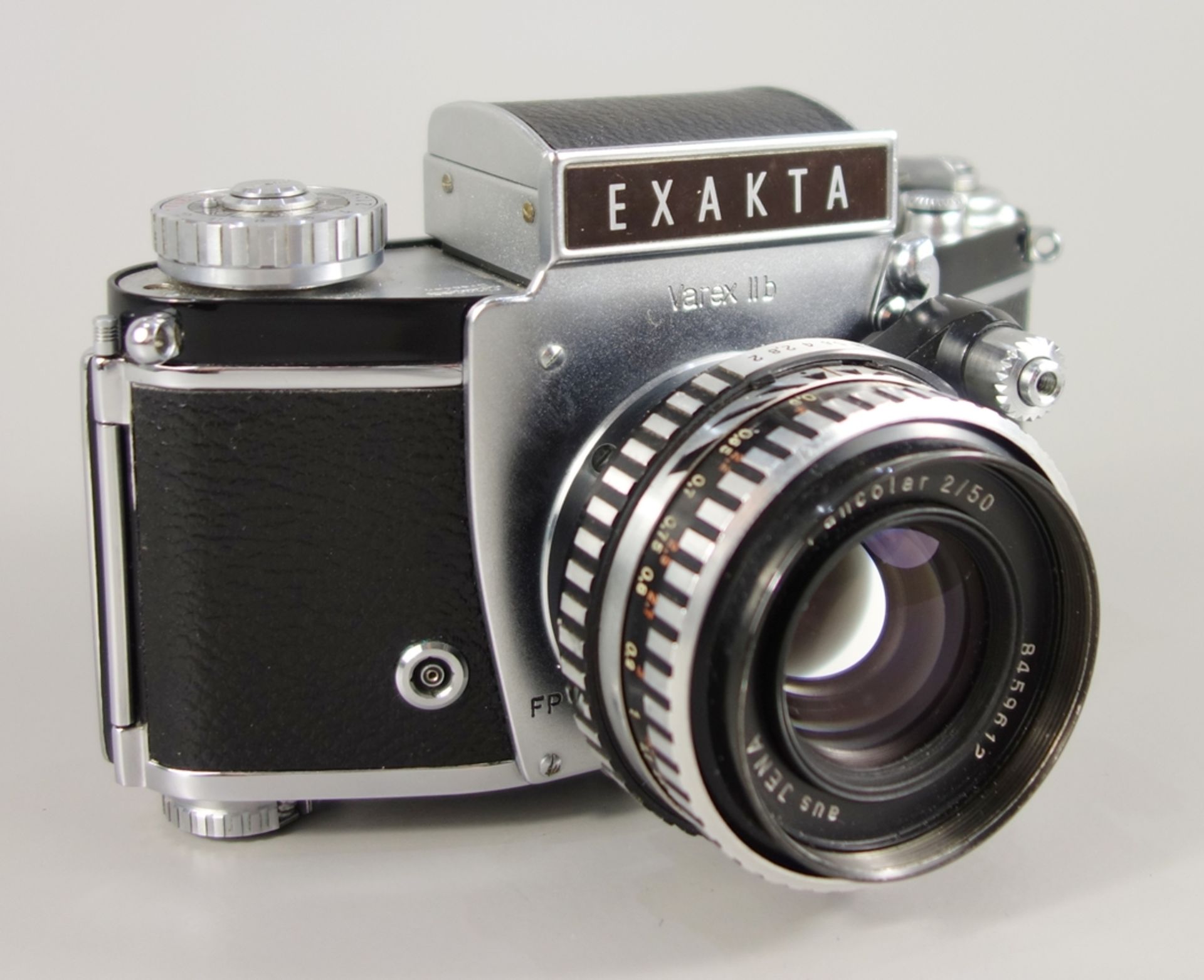 Exakta Varex IIb, Ihagee Dresden, 1963-1967, Kleinbildspiegelreflexkamera, Serien-Nr. 1113304, mit