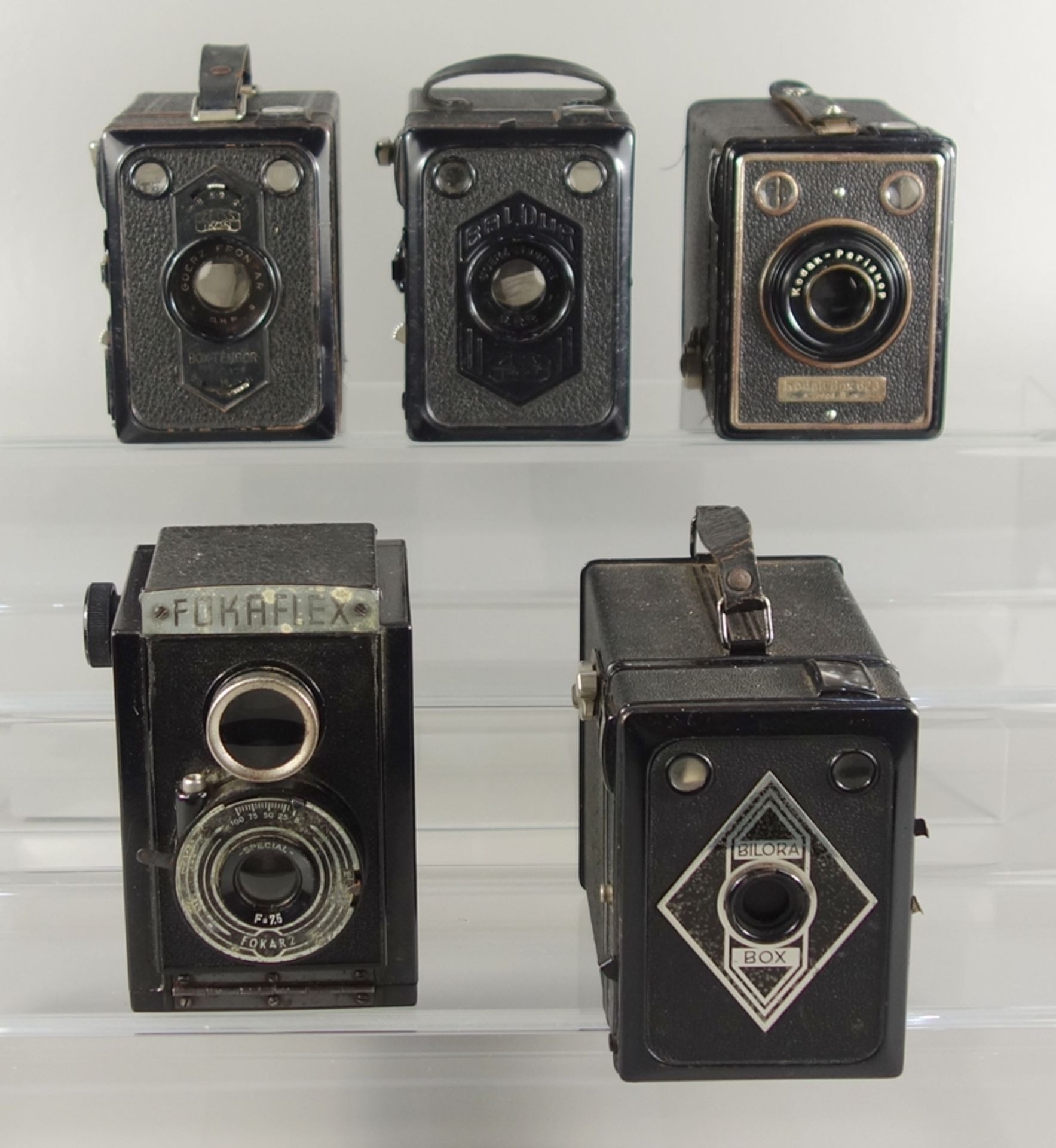 5 Boxkameras: Bilora Box, Kodak Box 620 Modell B, Zeiss Ikon Baldur, Zeiss Ikon Box-Tengor und