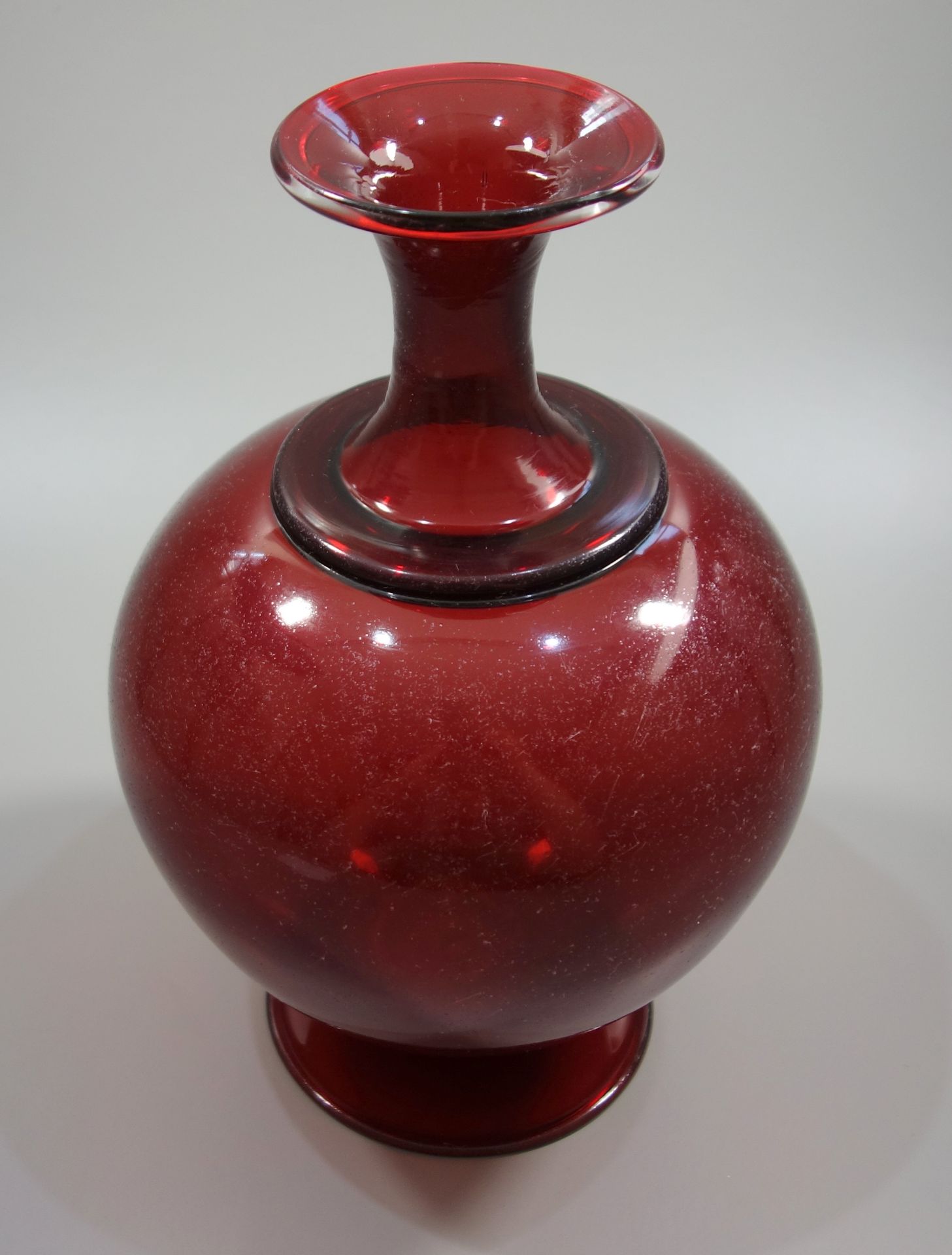 Vase, Entwurf wohl Vittorio Zecchin, Ausführung Venini, Murano, Venedig, Ausführung zwischen 1946 - Bild 3 aus 7