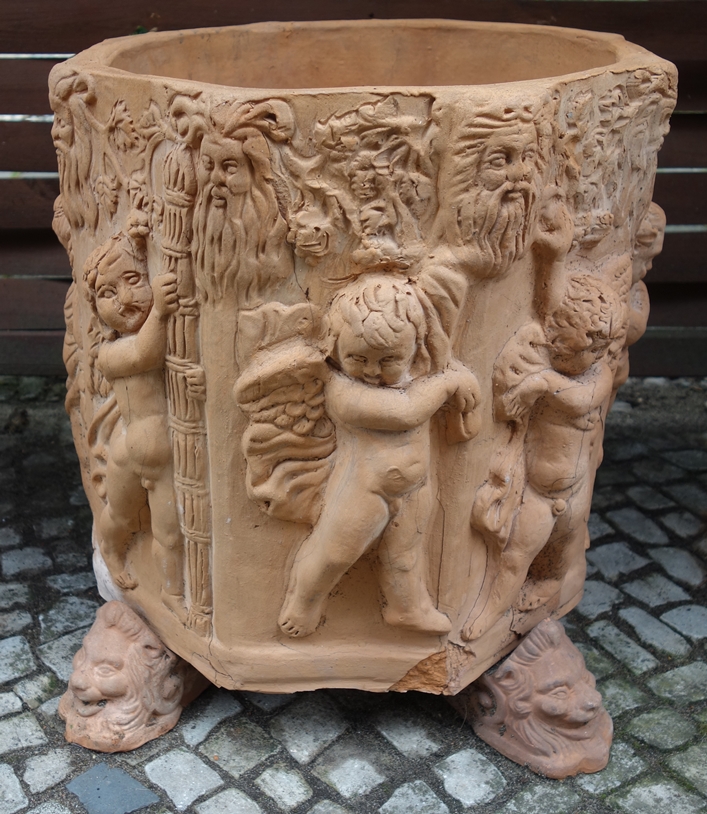 Pflanzgefäß mit Putti und Maskaronen, Terrakotta, in Impruneta-Manier, Italien, 2.Hälfte 20.Jh., H*D
