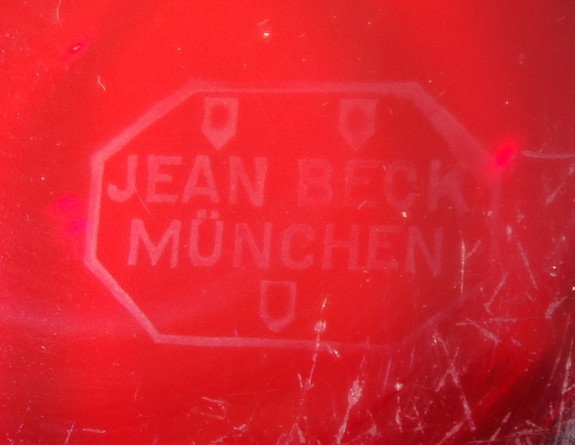 Vase, Jean Beck, München, um 1920, H.15,8cm, Mündungs-D.17,3cm, Boden mit geätzter Marke "JEAN - Image 2 of 2