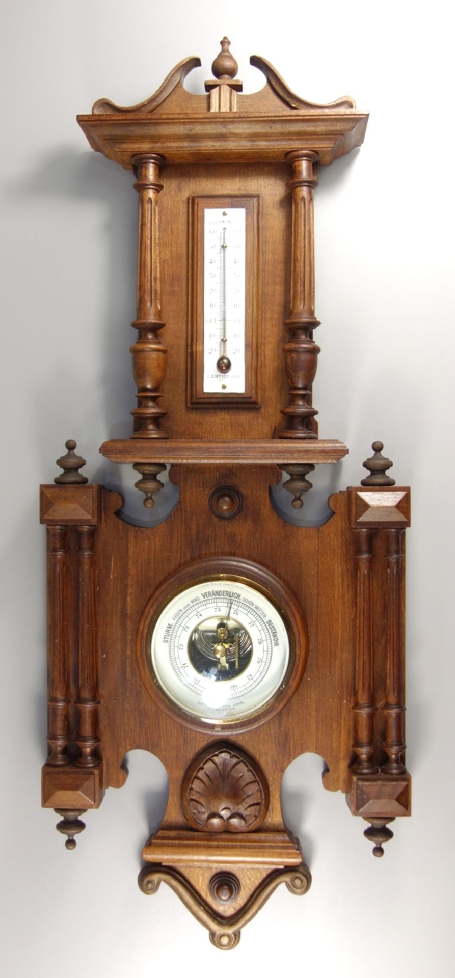 Barometer mit Thermometer, Diplom-Optiker Kind, Weissenfels, um 1890, H*B 67*27cm, Nussbaum, mit 6
