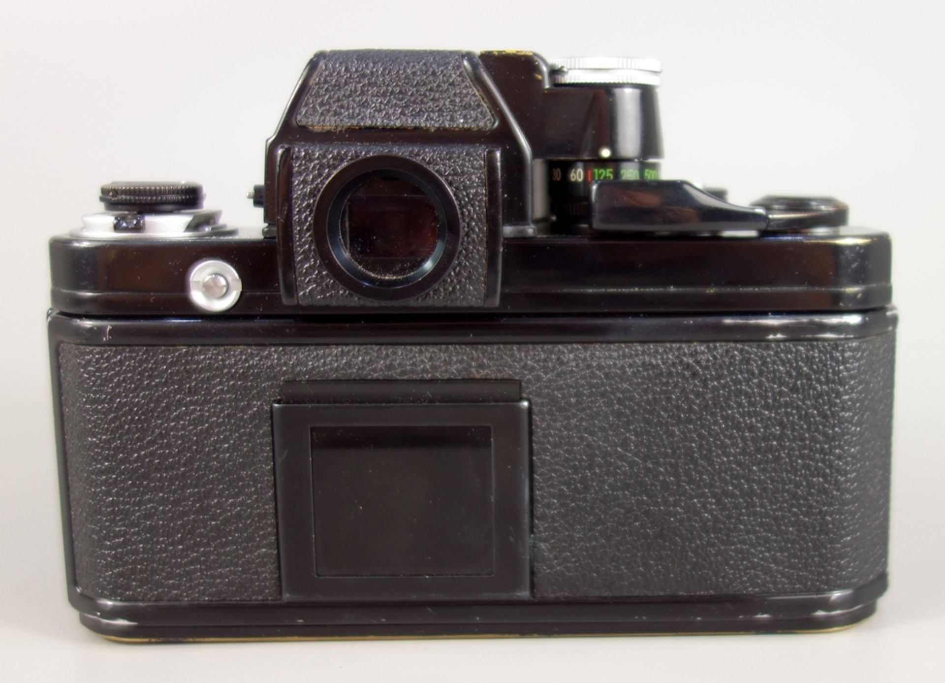 Nikon F2 Photomic, Spiegelreflexkamera, schwarz, 1970er Jahre, Serien-Nr. 7240495, mit Objektiv - Bild 3 aus 5