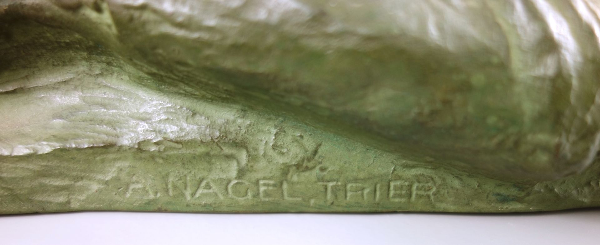 Anton Nagel / Trier, Kruzifix, Bronze, um 1930, signiert "A.NAGEL, TRIER", grün patiniert, Gew.4, - Bild 3 aus 4