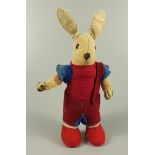 stehender Hase, Filz, Vorkrieg, Holzwolle gestopft, H.22,5cm, stark bespielt Standing rabbit, felt,