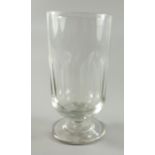 Becherglas mit Schälschliff, 19 Jh., farbloses Glas, Scheibenfuß mit ausgeschliffenem Abriss, H.11,