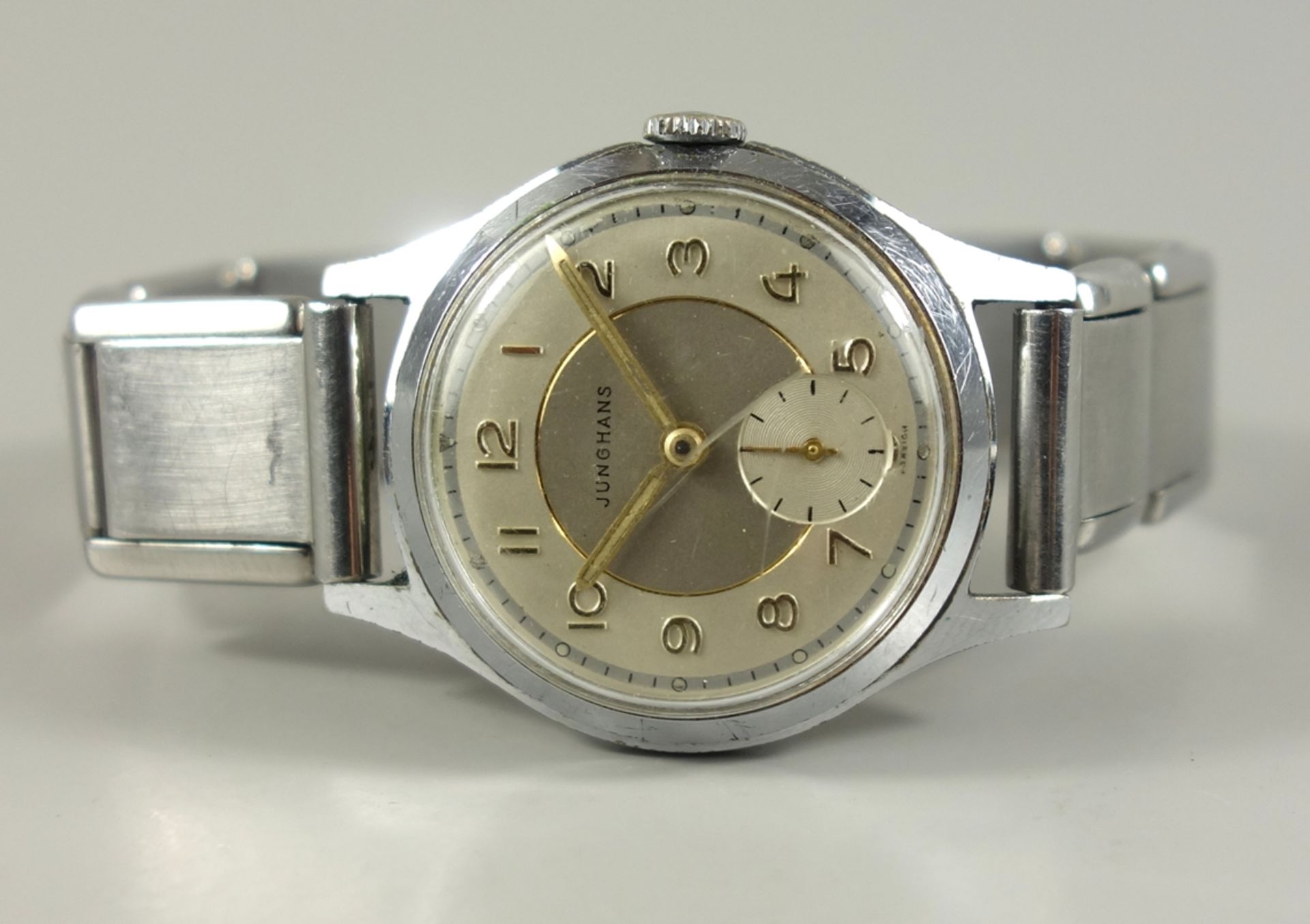 Armbanduhr Junghans, 1950er/1960er Jahre, vernickeltes Gehäuse, D.32mm, mechanisches Werk mit