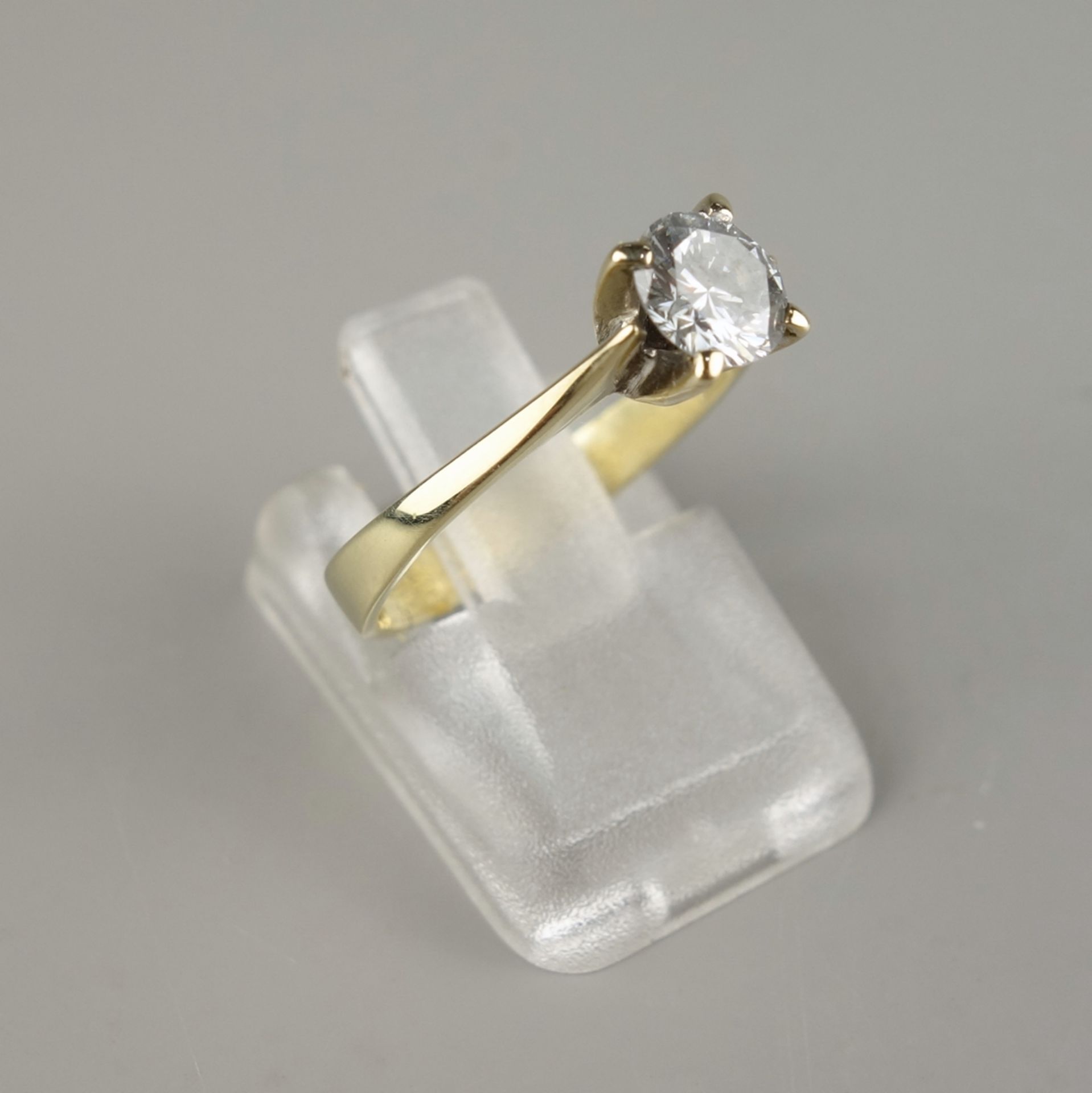 Solitaire- Ring, 585er Gold, Gew.2,25g, mit Wertgutachten, Brillant, ca.0,59ct,