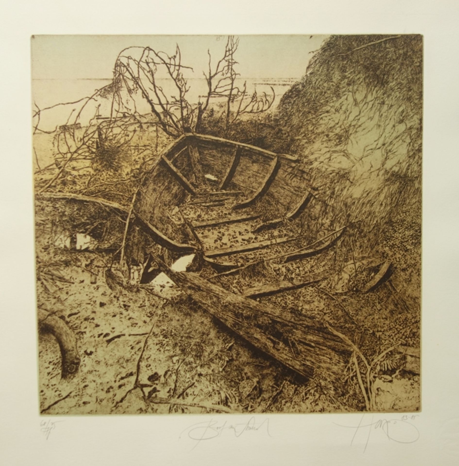 Walter Herzog (*1936, Dresden), "Boot am Strand", um 1985, Radierung auf Farbli