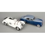 2 Modellautos, Franklin Mint 1955 Bentley S und Auto-Art BMW 328: BMW 328 Roads