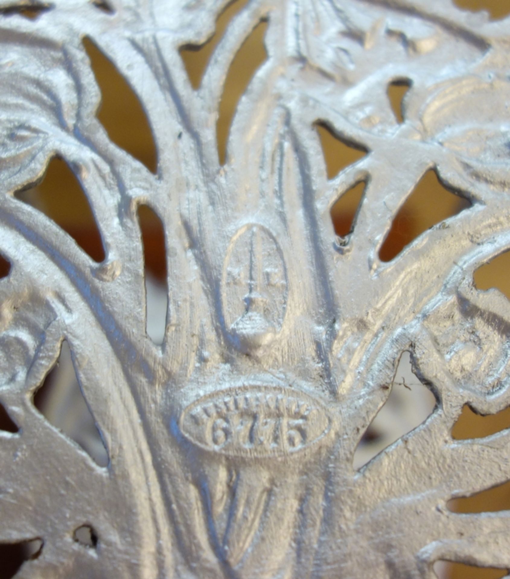 Blumentisch, Gusseisen, Mägdesprunger Eisenhüttenwerk, Jugendstil, silber gelac - Image 3 of 3