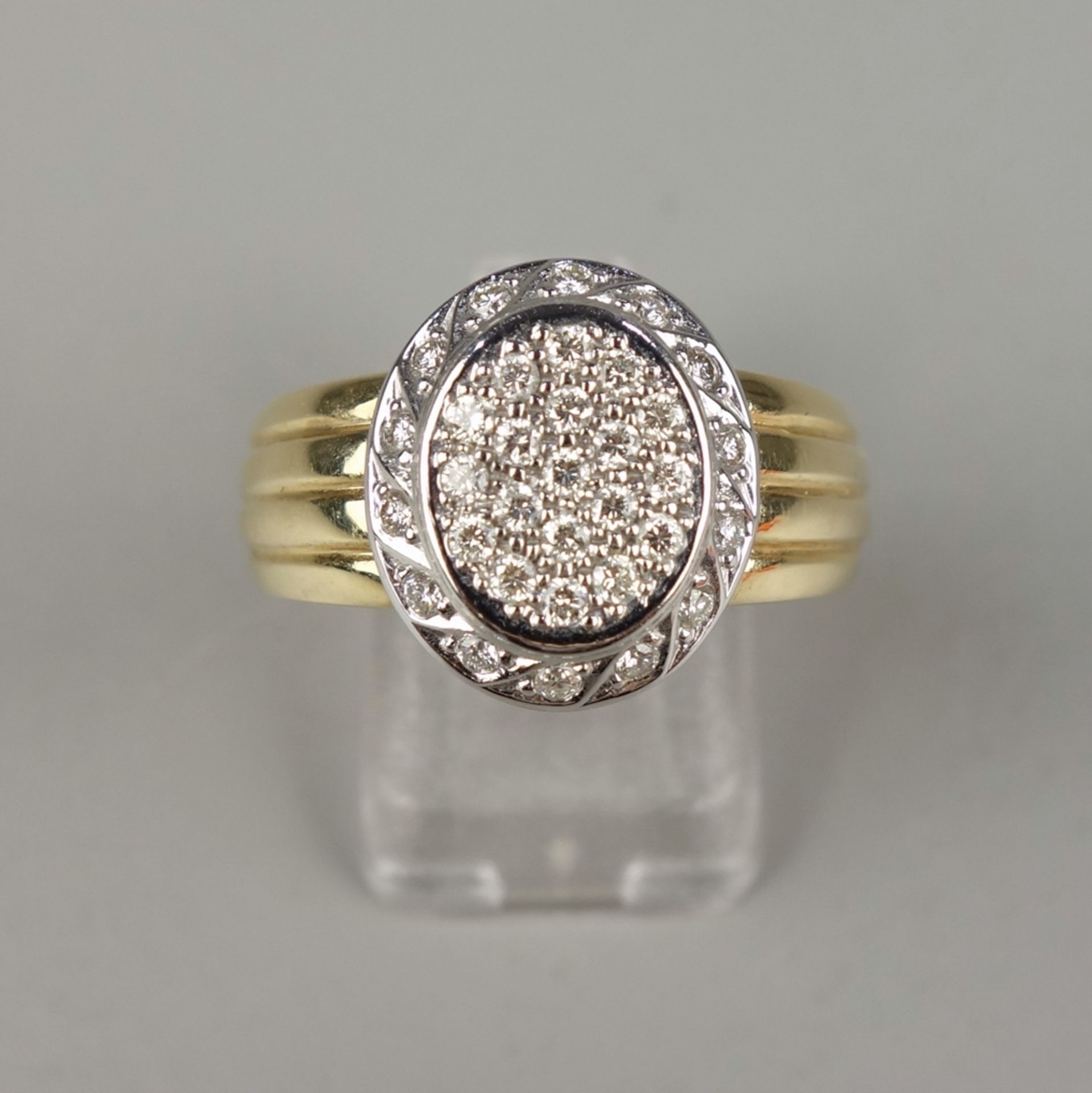 Ring mit 33 Brillanten, 585er Gold, Gew.7,51g, Goldschmiedeanfertigung, Brillan - Bild 2 aus 2