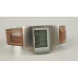 Herrenarmbanduhr Junghans Mega 1, titangraues Gehäuse, H*B 41*32mm, automatisch