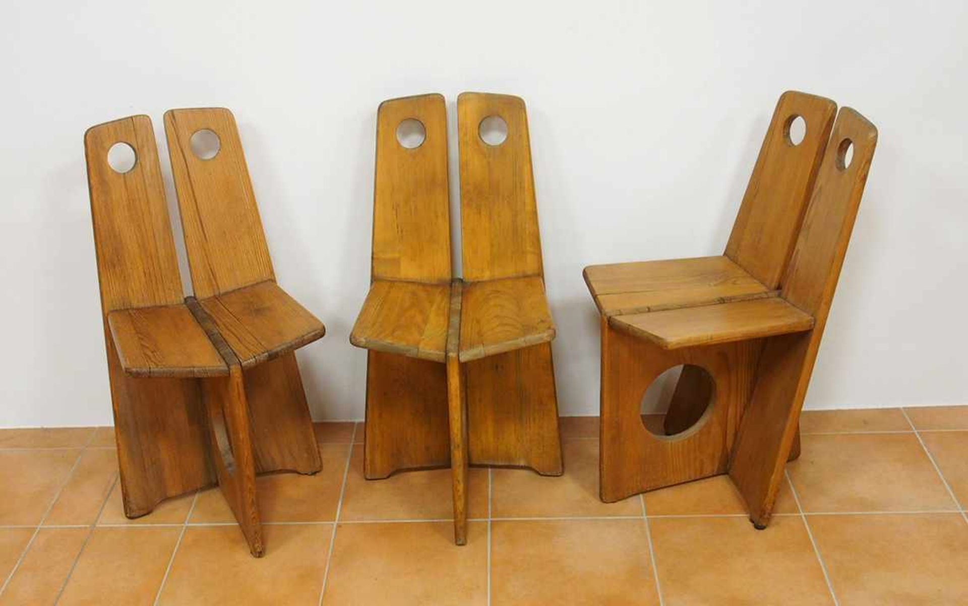 3 Stühle<