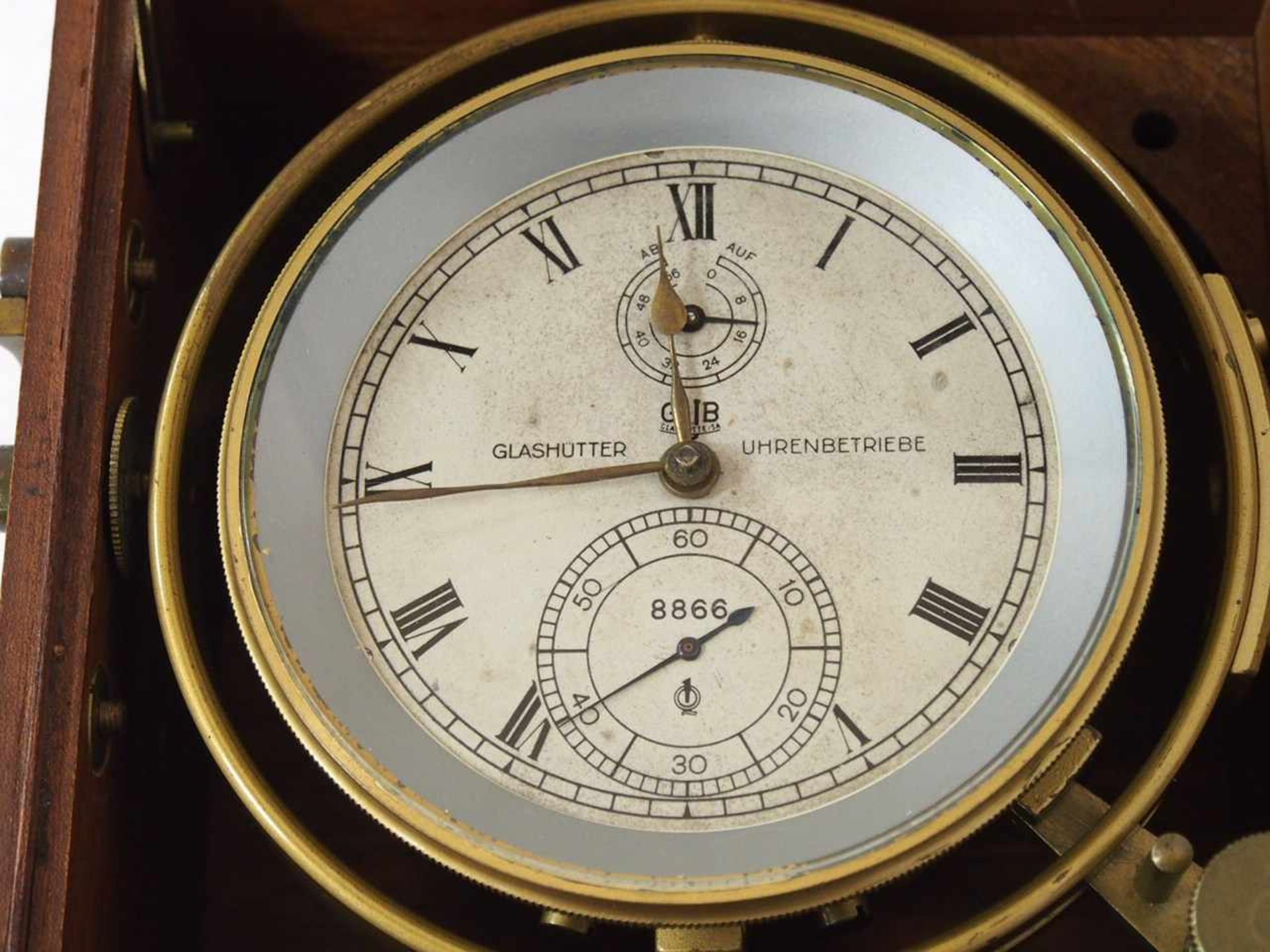 Glashütte - Schiffschronometer Nr. 8866< - Bild 3 aus 3