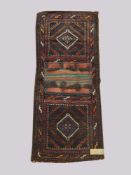 Doppeltasche, Belutsch, um 1920, 164 x 67 cm, Zustand B/C