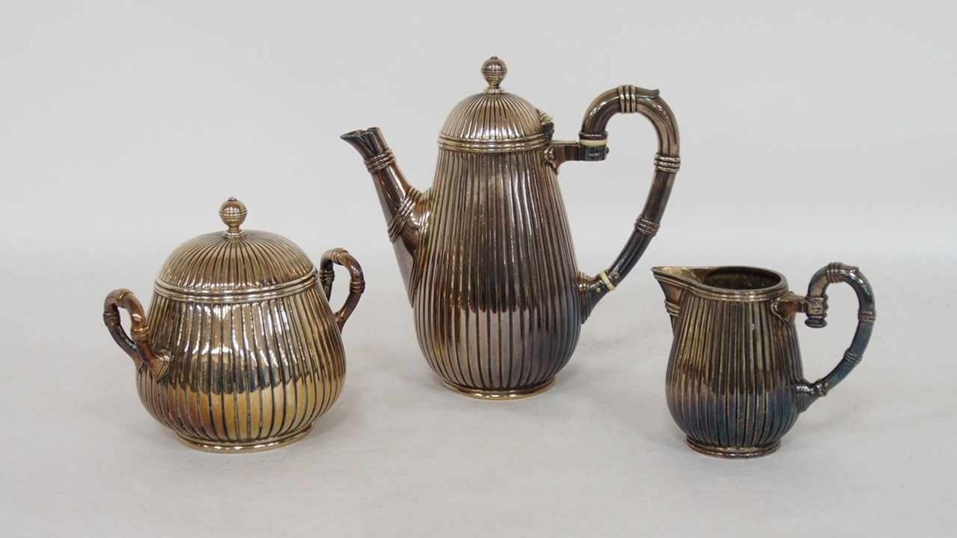 Kaffeekanne, Milch, ZuckerMessing, versilbert, Christofle, Paris, um 1920, Höhe bis zu 16,5 cm