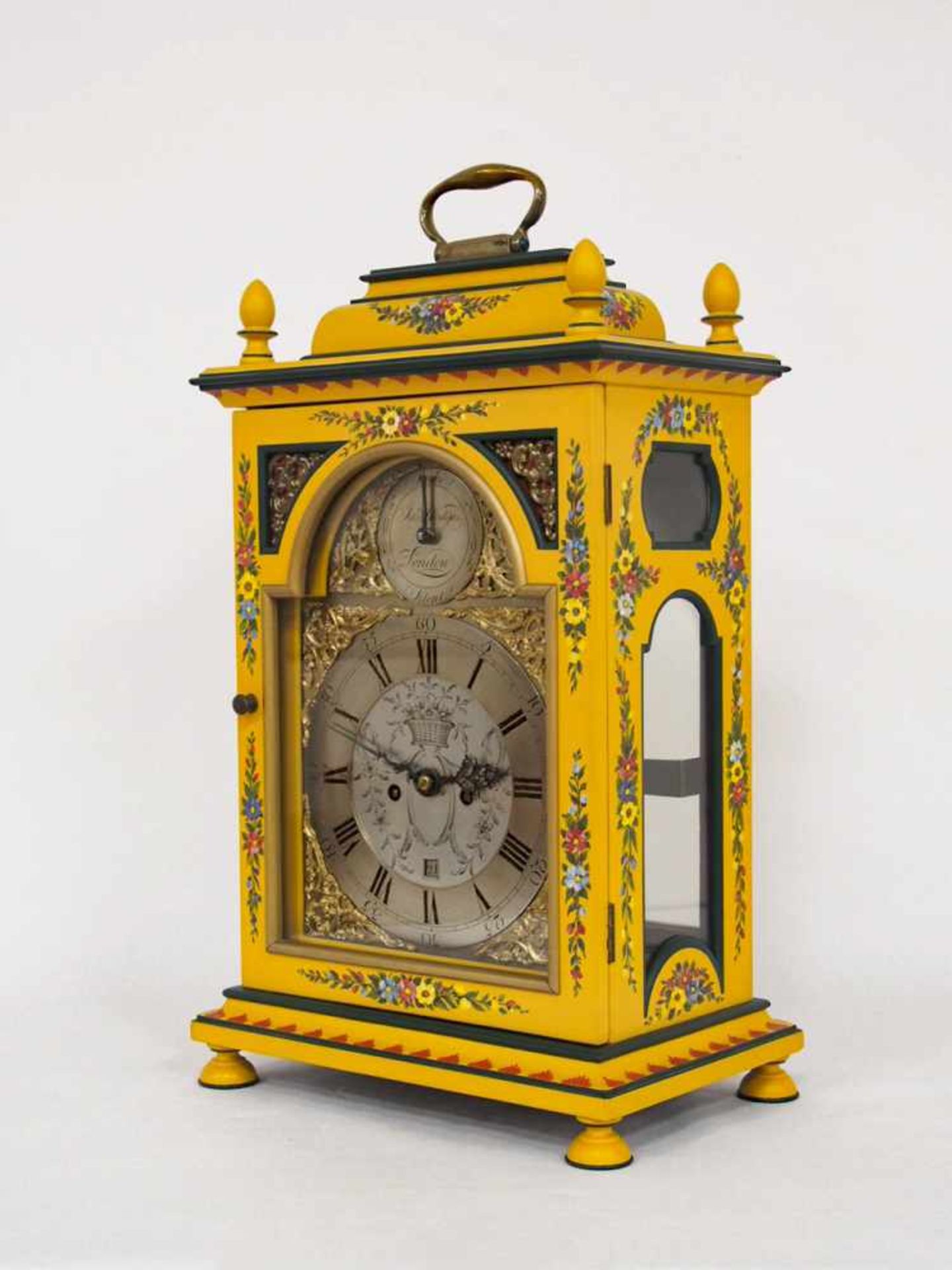 Kaminuhr (Bracket-Clock)Messing, Ankerwerk, Stundenschlag auf Glocke, Messingzifferblatt, Zentrum, - Bild 2 aus 2