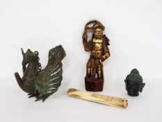Vier Teile China / BaliBronze, Elfenbein, Holz, Höhe bis zu 21 cm