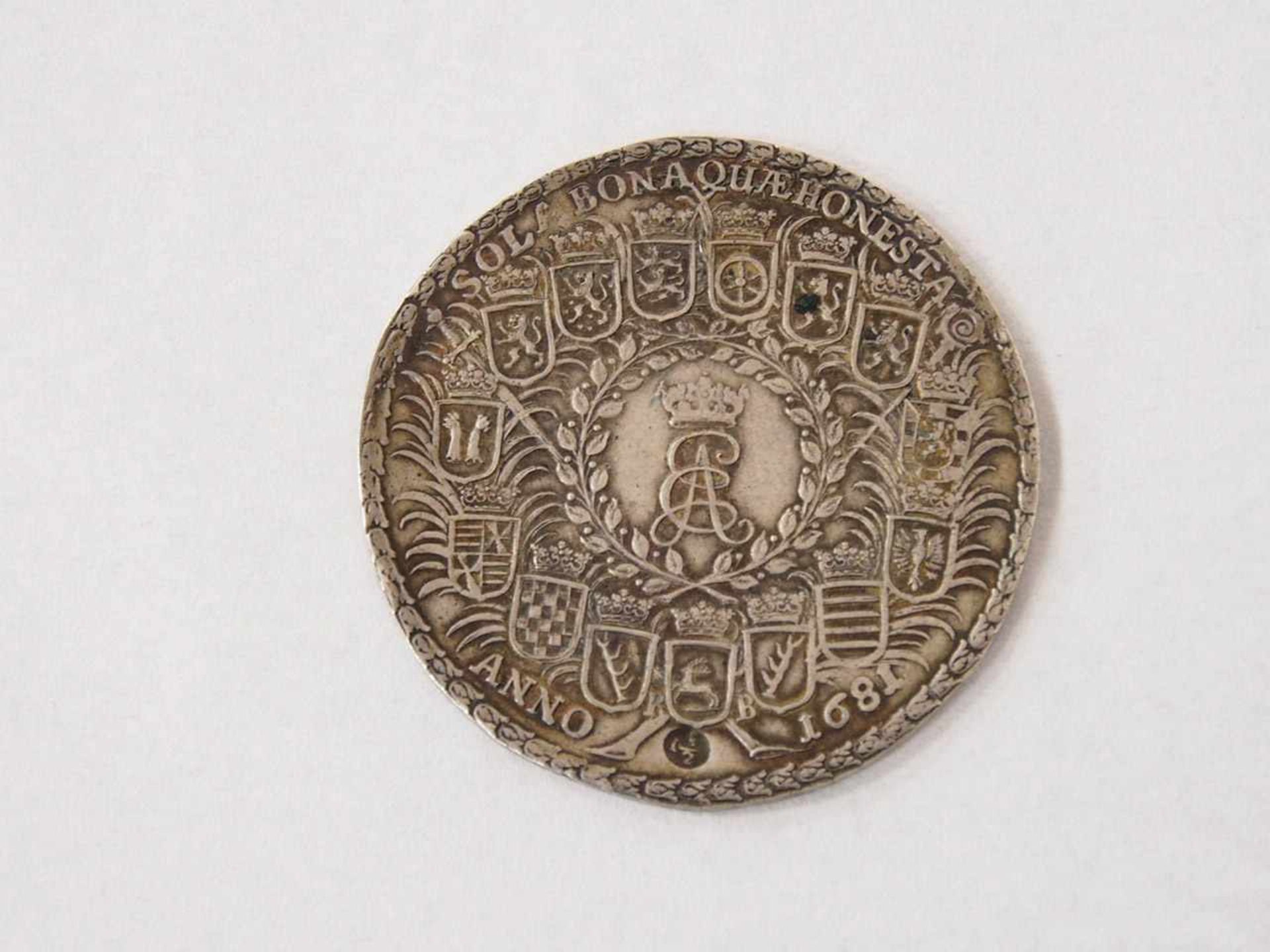 Löser zu 1,5 Reichstalern von 1681Ernst August, Herzog zu Braunschweig und Lüneburg (1629-1698), - Bild 2 aus 2