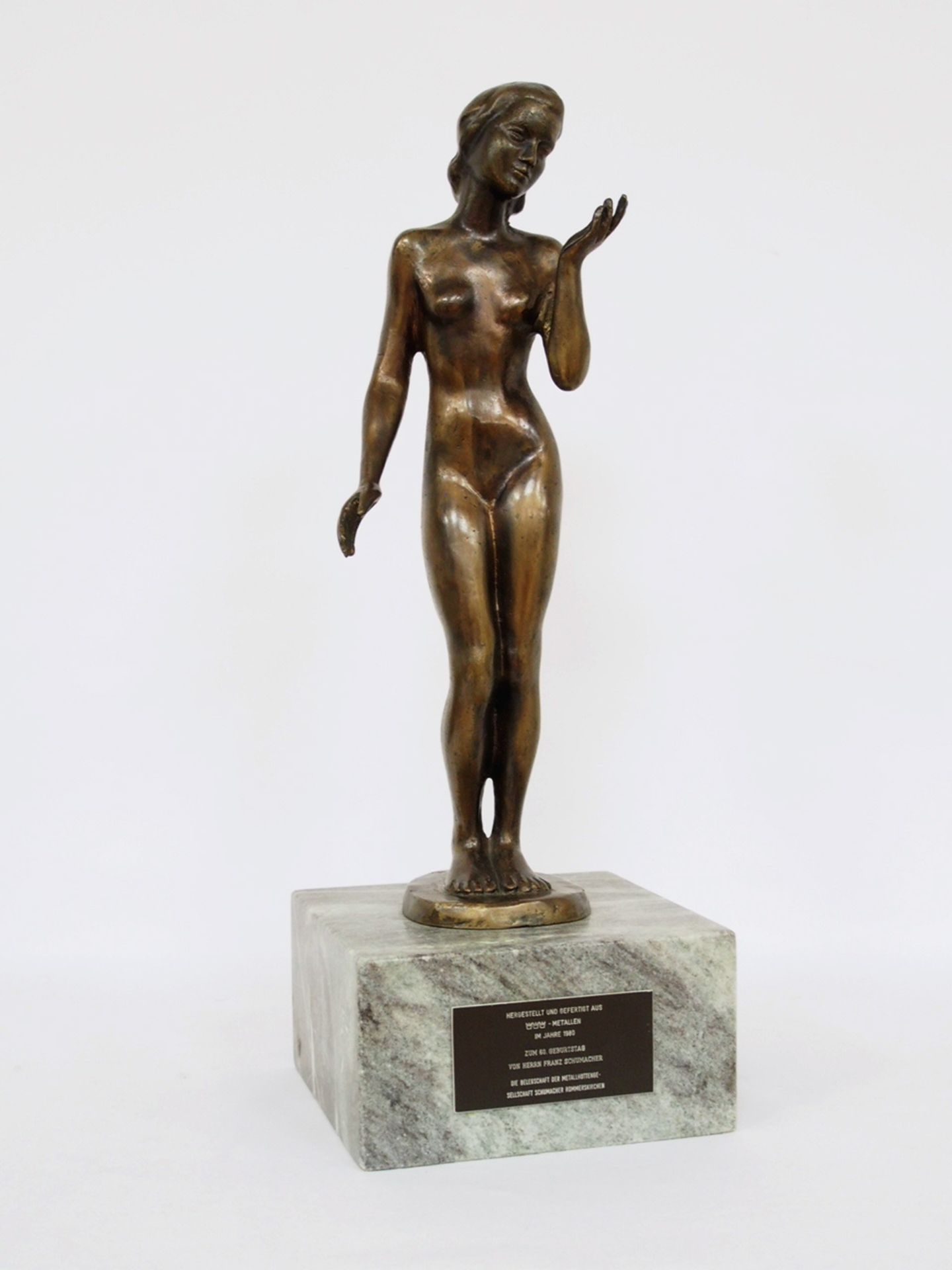 EICHLER, Theodor1868-1946FrauenaktBronze, Höhe 63 cm (mit Steinsockel)