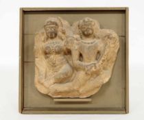 Hinduistisches Götterpaar (Rama und Sita?)Hochrelief, Sandstein, Indien 10./11. Jahrhundert, wohl