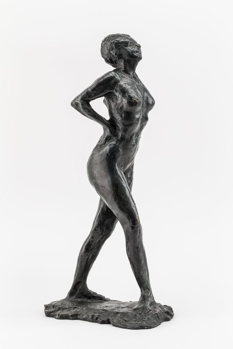 Degas, EdgarNach. 1834 Paris - 1917 ebd. Danseuse au Repos. Bronze, grünschwarz patiniert. Nach