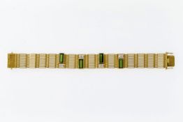ArmbandGG, 750. Band bestehend aus gitterförmigen Gliedern, davon vier Stück besetzt mit je einem
