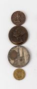 FrankreichVier Medaillen: Kupfermedaille 1820 (2 kl. Dellen), auf die Geburt Henris, des späteren