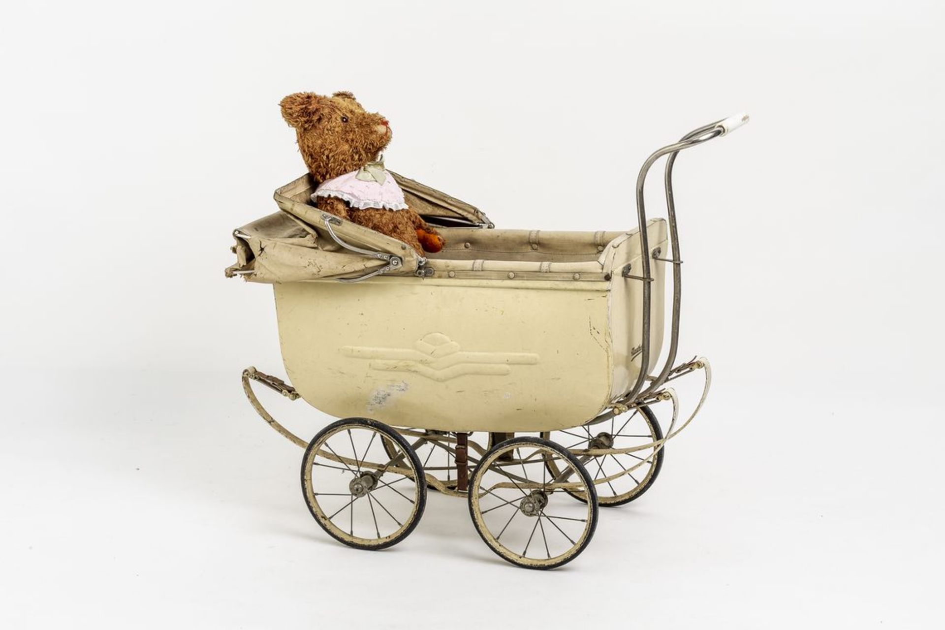 Naether Puppenwagen mit Teddy