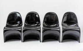 Vier Panton Chairs