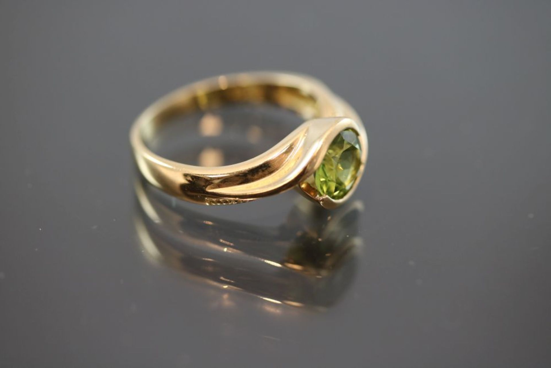 Peridot-Ring, 750 Gold - Bild 3 aus 3