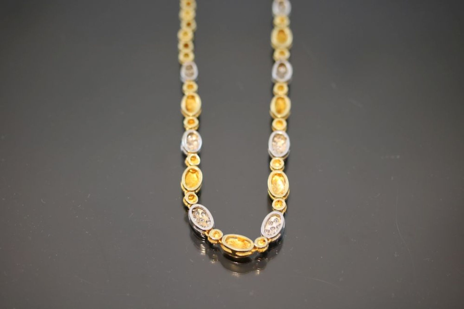 Brillant-Collier, 750 Gold - Bild 2 aus 3