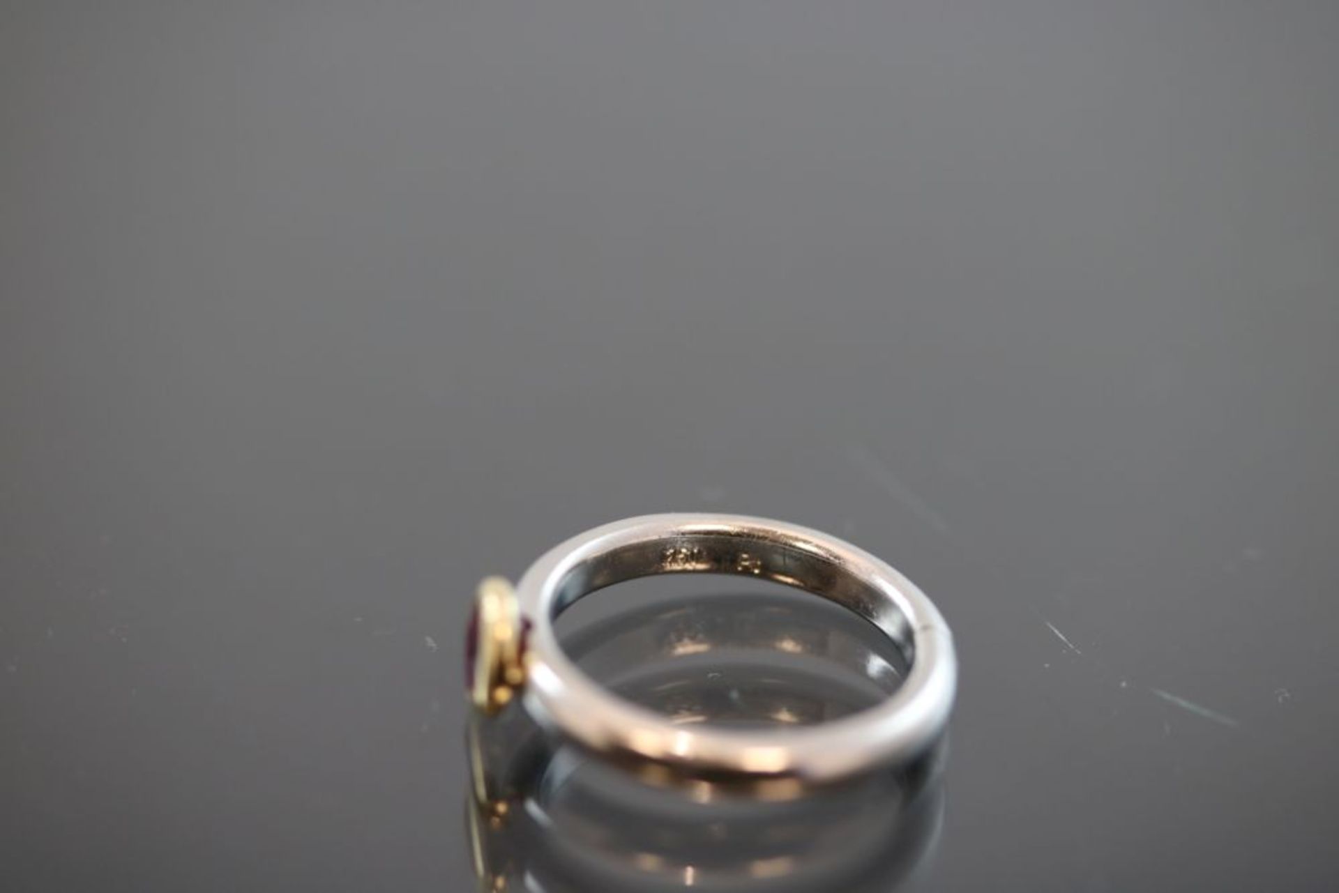 Rubin-Ring, 750 Gold / Platin - Bild 3 aus 3