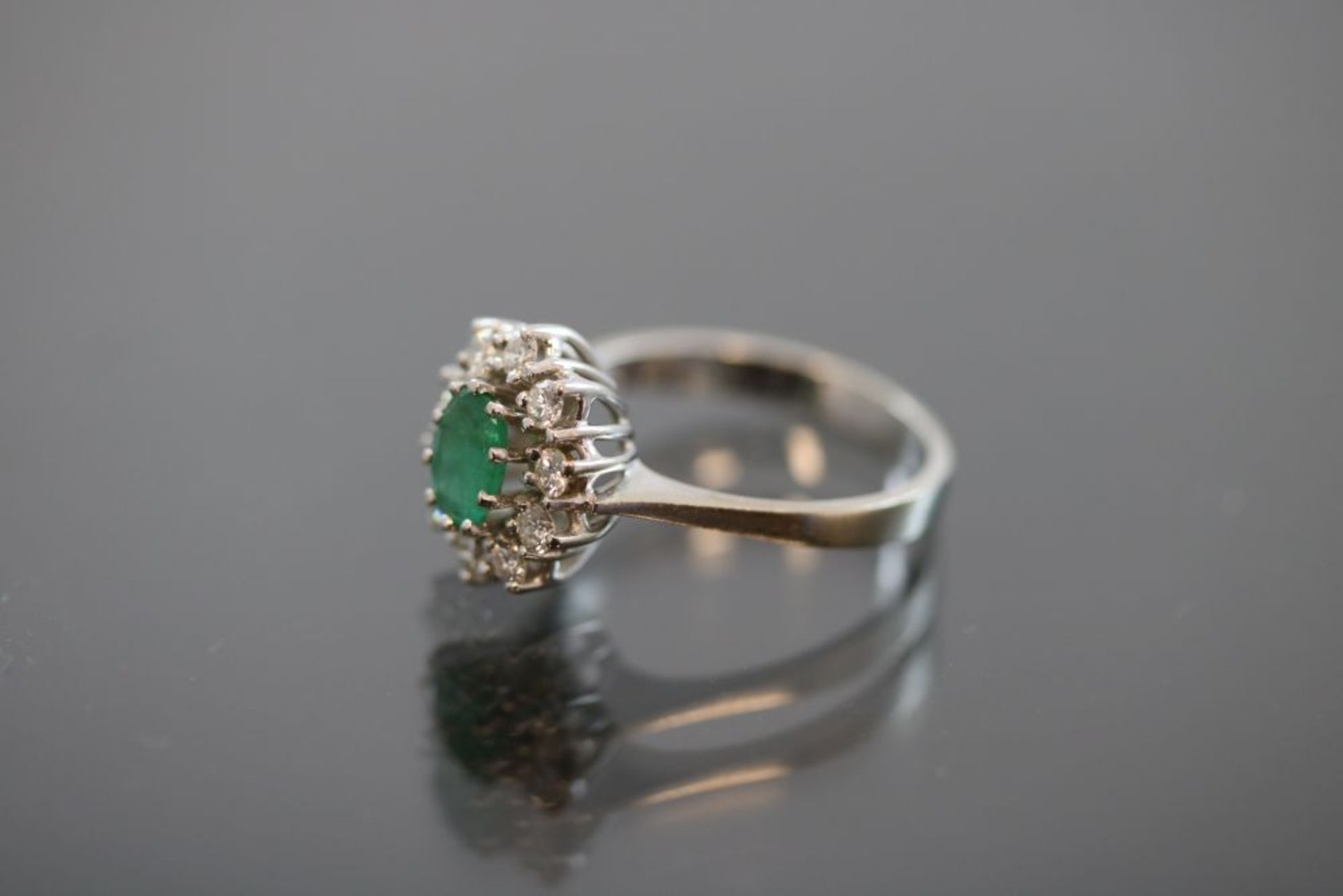 Smaragd-Brillant-Ring, 585 Weißgold - Bild 2 aus 3