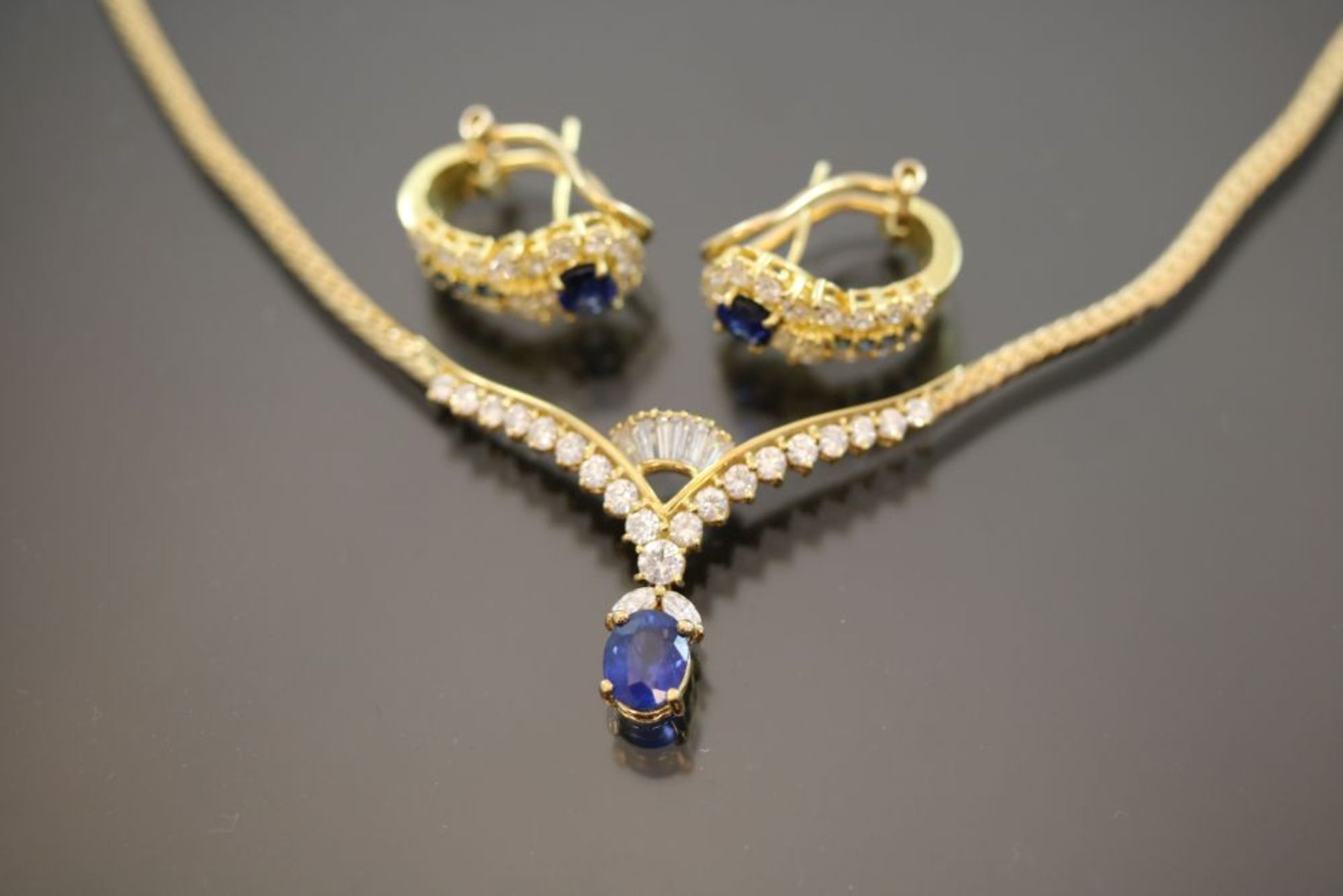 Saphir-Brillant-Diamant-Set, 750 Gelbgold